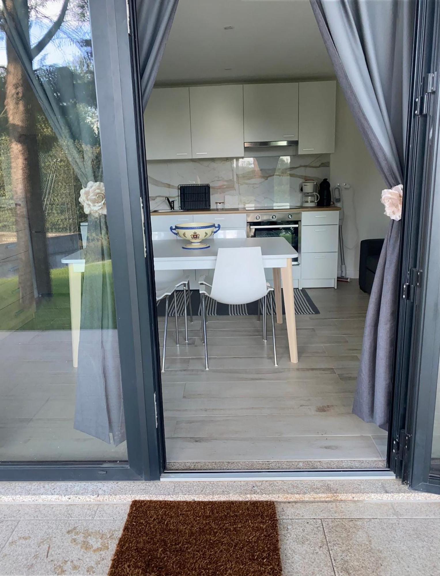 Casa Do Lago อามาเรส ภายนอก รูปภาพ